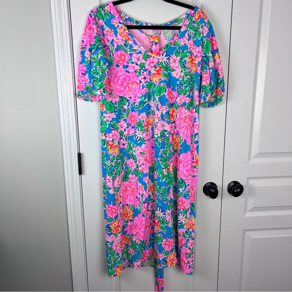 Lilly Pulitzer Vibrant Floral Midi Dress in Pink and Blue